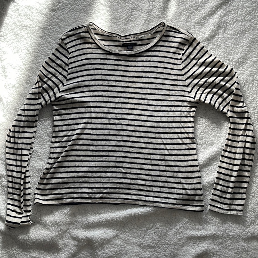 XL American eagle shirt